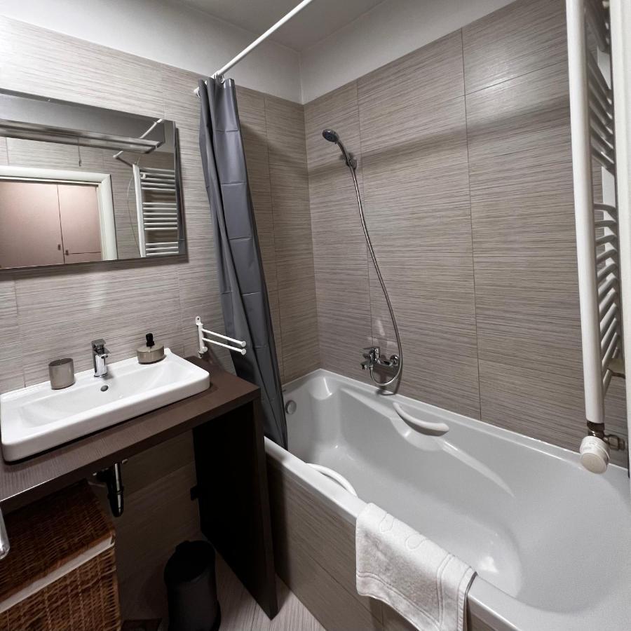 Maestral Living Studio Apartment Zagreb Exterior foto
