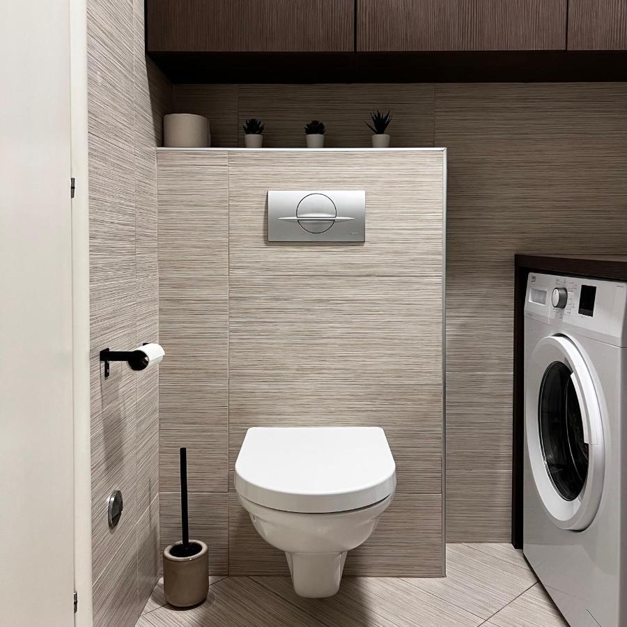 Maestral Living Studio Apartment Zagreb Exterior foto